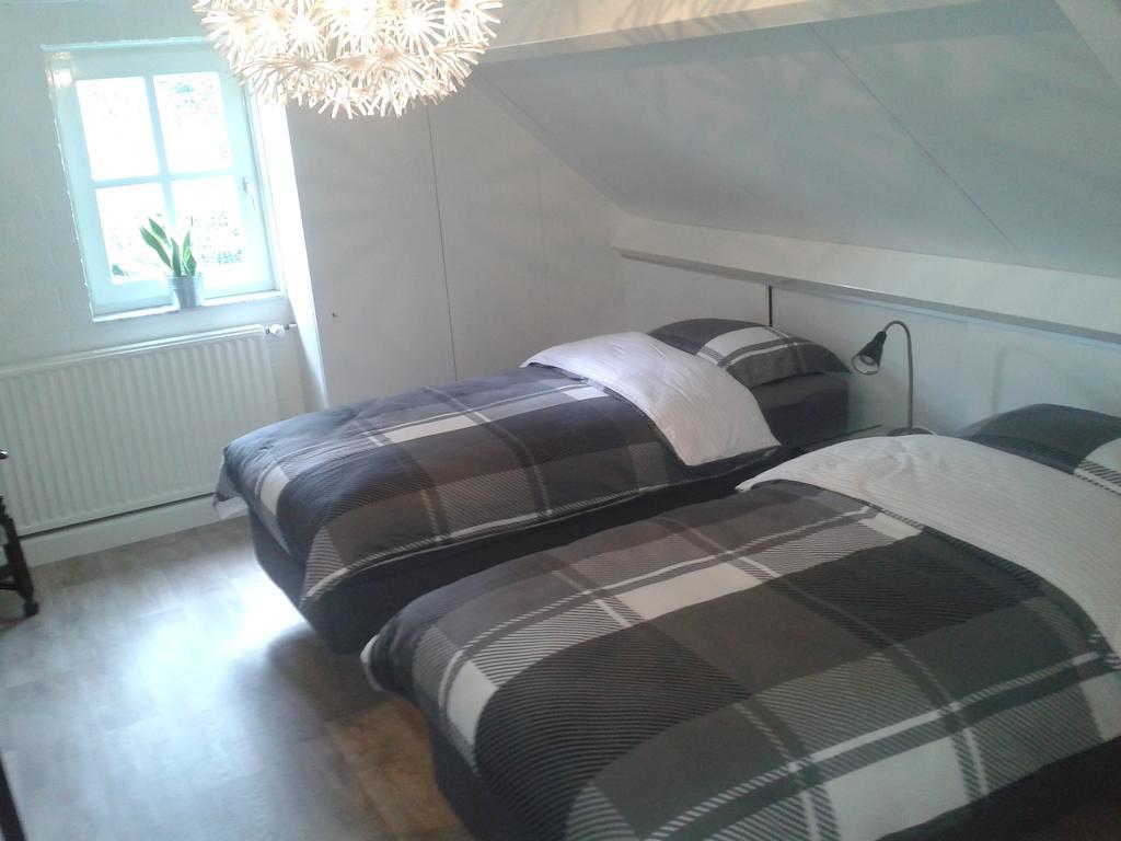 Bed En Breakfast Het Loo Bergeijk Стая снимка